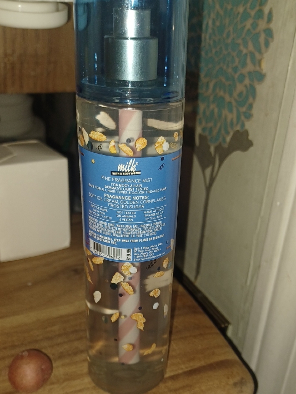 New Bath Body Works Cereal Milk Fragrance Mist - Picture 2 of 3